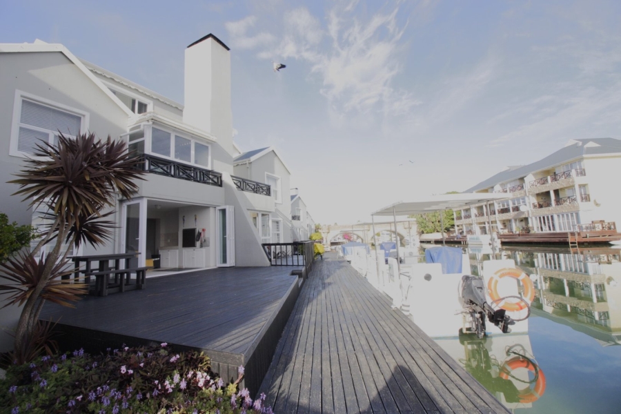 2 Bedroom Property for Sale in Marina Martinique Eastern Cape